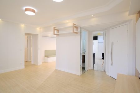 Apartamento para alugar com 157m², 3 quartos e 2 vagasSala