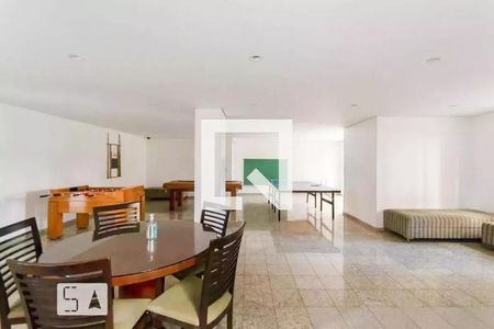 Apartamento para alugar com 157m², 3 quartos e 2 vagasÁrea comum