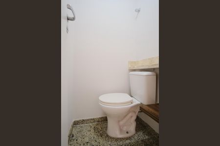 Apartamento para alugar com 157m², 3 quartos e 2 vagasLavabo