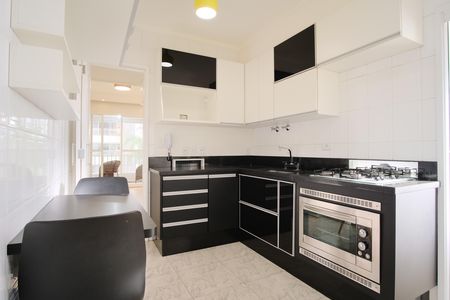 Apartamento para alugar com 157m², 3 quartos e 2 vagasCozinha