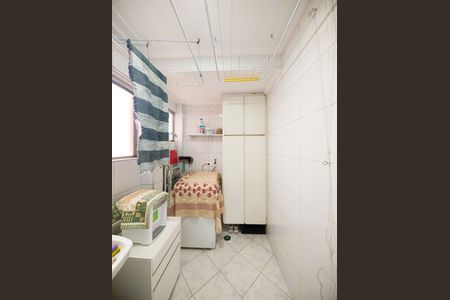 Apartamento à venda com 55m², 2 quartos e 1 vaga Apartamento à venda com 55m², 2 quartos e 1 vagaÁrea de Serviço