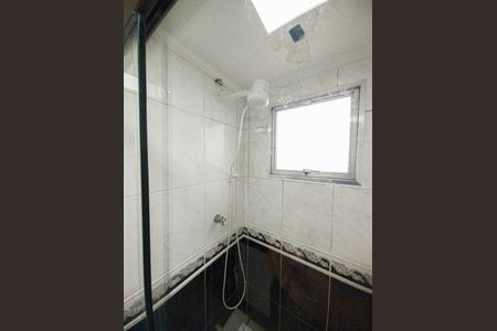 Apartamento à venda com 55m², 2 quartos e 1 vaga Apartamento à venda com 55m², 2 quartos e 1 vagaBanheiro