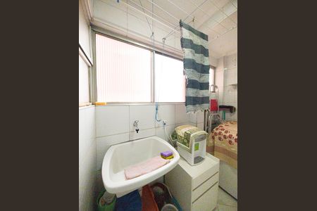 Apartamento à venda com 55m², 2 quartos e 1 vaga Apartamento à venda com 55m², 2 quartos e 1 vagaÁrea de Serviço