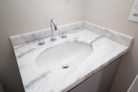 Apartamento para alugar com 70m², 2 quartos e 2 vagas Apartamento para alugar com 70m², 2 quartos e 2 vagasBanheiro da Suíte