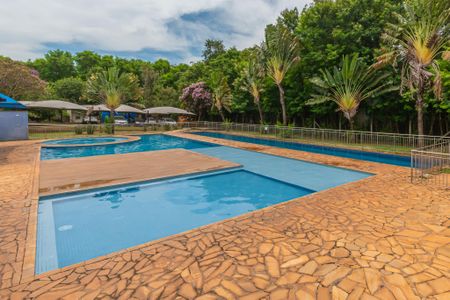 Apartamento à venda com 55m², 2 quartos e 1 vaga Apartamento à venda com 55m², 2 quartos e 1 vagaÁrea comum - Piscina