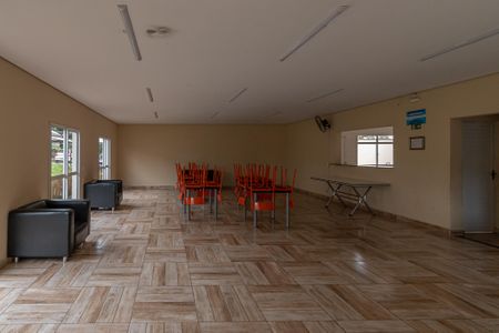 Apartamento à venda com 55m², 2 quartos e 1 vaga Apartamento à venda com 55m², 2 quartos e 1 vagaÁrea comum - Salão de festas