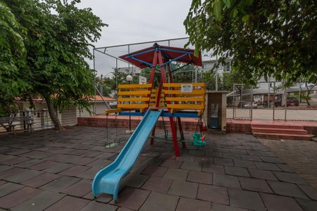 Apartamento à venda com 55m², 2 quartos e 1 vaga Apartamento à venda com 55m², 2 quartos e 1 vagaÁrea comum - Playground