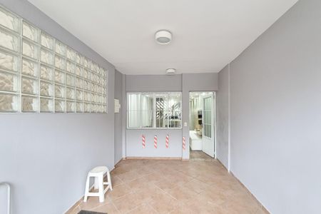 Casa à venda com 102m², 2 quartos e 1 vagaGaragem