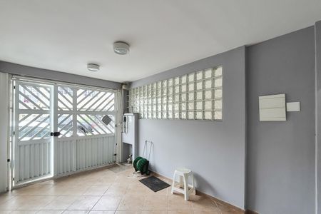 Casa à venda com 102m², 2 quartos e 1 vagaGaragem