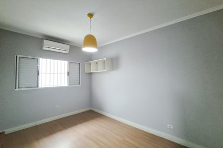 Casa à venda com 102m², 2 quartos e 1 vagaQuarto 1