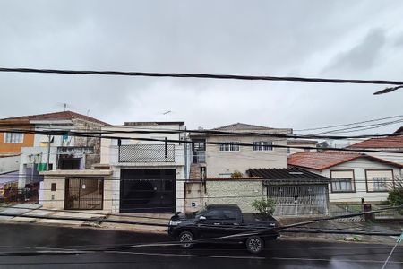 Casa à venda com 102m², 2 quartos e 1 vagavaranda do Quarto 2 - vista