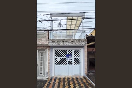 Casa à venda com 102m², 2 quartos e 1 vagafachada
