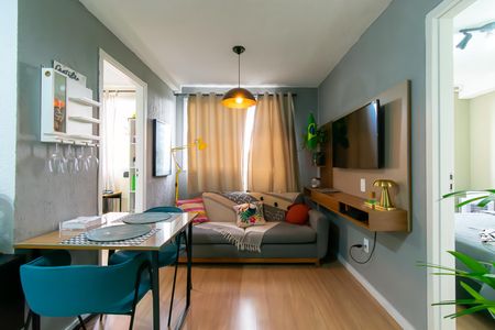 Sala de apartamento para alugar com 2 quartos, 35m² em Cidade São Mateus, São Paulo
