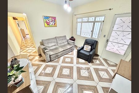 Sala de casa para alugar com 2 quartos, 130m² em Chora Menino, São Paulo
