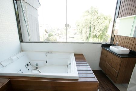 Casa para alugar com 200m², 3 quartos e 3 vagasBanheiro da Suíte 1