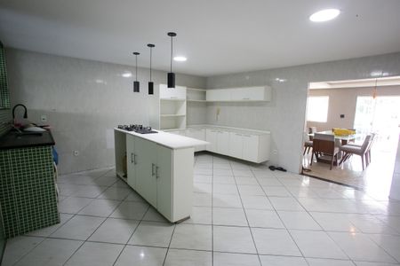Casa para alugar com 200m², 3 quartos e 3 vagasCozinha