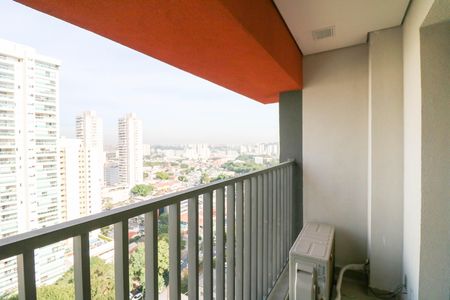 Varanda de kitnet/studio para alugar com 1 quarto, 25m² em Santo Amaro, São Paulo