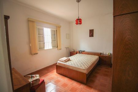 Casa à venda com 150m², 3 quartos e 2 vagas Casa à venda com 150m², 3 quartos e 2 vagasQuarto 1