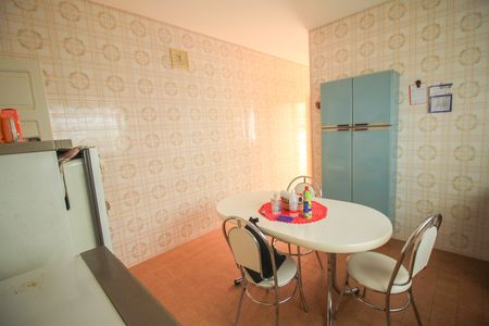 Cozinha de casa à venda com 3 quartos, 150m² em Água Rasa, São Paulo