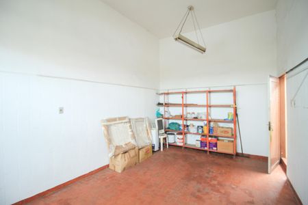 Casa à venda com 150m², 3 quartos e 2 vagas Casa à venda com 150m², 3 quartos e 2 vagasGaragem