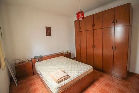 Casa à venda com 150m², 3 quartos e 2 vagas Casa à venda com 150m², 3 quartos e 2 vagasQuarto 1