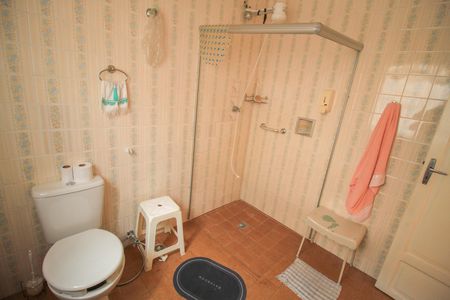 Banheiro de casa à venda com 3 quartos, 150m² em Água Rasa, São Paulo