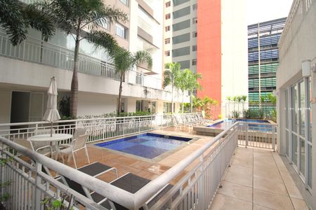 Apartamento à venda com 73m², 2 quartos e 1 vagaÁrea Comum