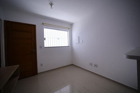 Sala de apartamento para alugar com 2 quartos, 54m² em Vila Guilhermina, São Paulo