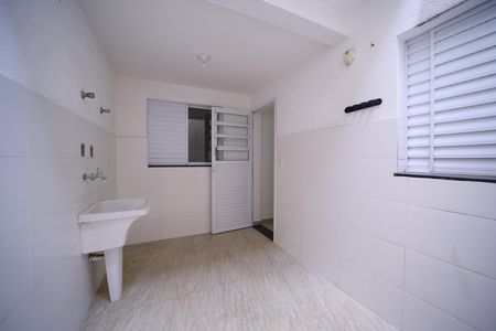 Apartamento para alugar com 54m², 2 quartos e sem vagaÁrea de Serviço