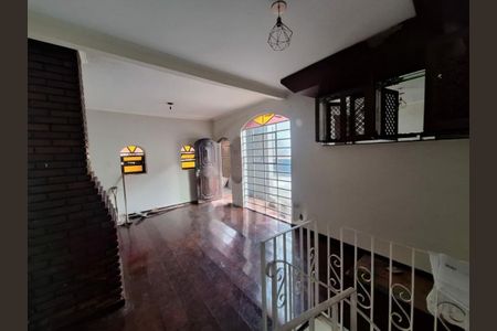 Casa à venda com 3 quartos, 117m² em Vila do Castelo, São Paulo