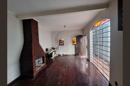 Casa à venda com 3 quartos, 117m² em Vila do Castelo, São Paulo
