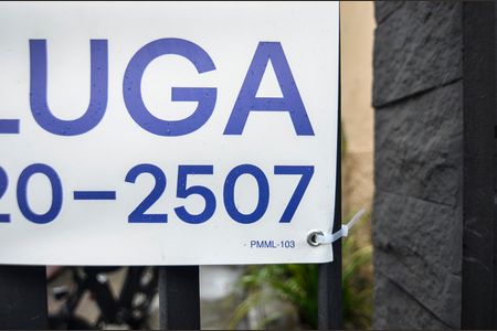 Casa para alugar com 130m², 2 quartos e sem vaga Casa para alugar com 130m², 2 quartos e sem vagaFachada