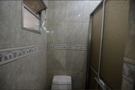Casa para alugar com 130m², 2 quartos e sem vaga Casa para alugar com 130m², 2 quartos e sem vagaBanheiro de Serviço