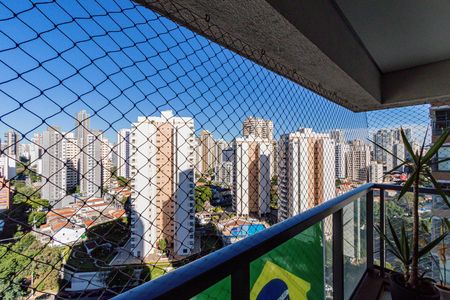 Apartamento à venda com 107m², 2 quartos e 2 vagas Apartamento à venda com 107m², 2 quartos e 2 vagasVaranda