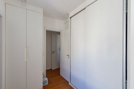 Apartamento à venda com 107m², 2 quartos e 2 vagas Apartamento à venda com 107m², 2 quartos e 2 vagasSuite 01