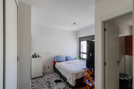 Suite 01 de apartamento à venda com 2 quartos, 107m² em Vila Romana, São Paulo