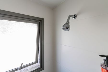 Apartamento à venda com 107m², 2 quartos e 2 vagas Apartamento à venda com 107m², 2 quartos e 2 vagasSuite 01 - Banheiro