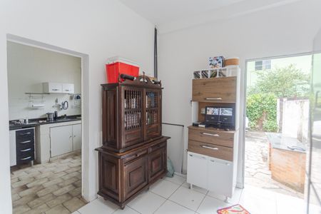 Casa para alugar com 120m², 2 quartos e 1 vaga Casa para alugar com 120m², 2 quartos e 1 vagaÁrea de Serviço