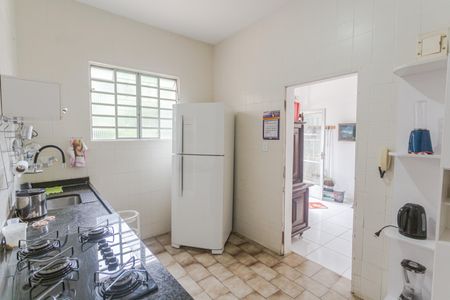 Casa para alugar com 120m², 2 quartos e 1 vaga Casa para alugar com 120m², 2 quartos e 1 vagaCozinha