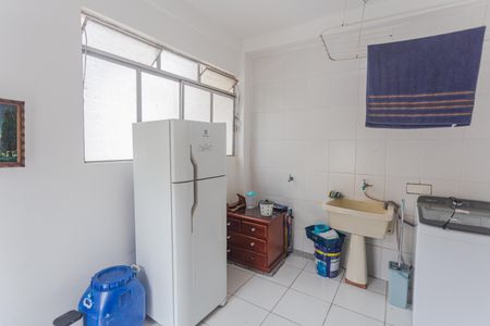 Casa para alugar com 120m², 2 quartos e 1 vaga Casa para alugar com 120m², 2 quartos e 1 vagaÁrea de Serviço