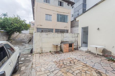 Casa para alugar com 120m², 2 quartos e 1 vaga Casa para alugar com 120m², 2 quartos e 1 vagaEntrada/Garagem