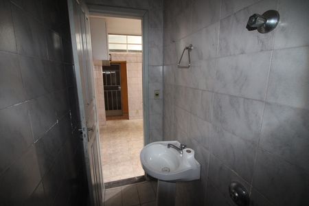 Casa para alugar com 300m², 5 quartos e 2 vagasBanheiro 3