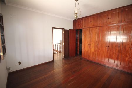 Casa para alugar com 300m², 5 quartos e 2 vagasQuarto 3