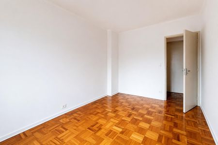 Apartamento para alugar com 65m², 3 quartos e sem vaga Apartamento para alugar com 65m², 3 quartos e sem vagaDormitório 2