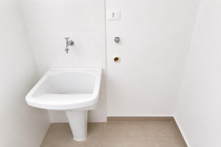 Apartamento para alugar com 65m², 3 quartos e sem vaga Apartamento para alugar com 65m², 3 quartos e sem vagaÁrea de Serviço