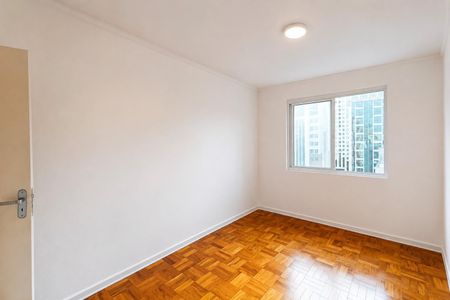 Apartamento para alugar com 65m², 3 quartos e sem vaga Apartamento para alugar com 65m², 3 quartos e sem vagaDormitório 2