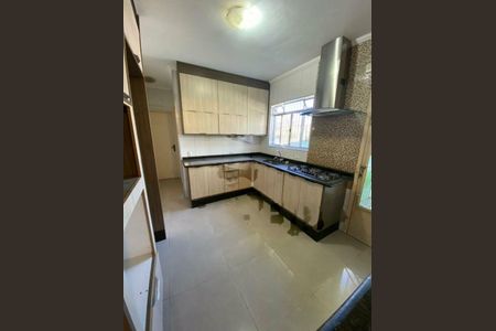 Casa à venda com 150m², 3 quartos e 2 vagas