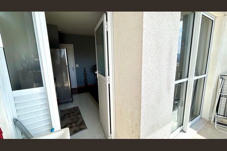 Apartamento para alugar com 48m², 2 quartos e 1 vaga Apartamento para alugar com 48m², 2 quartos e 1 vagaÁrea de Serviço