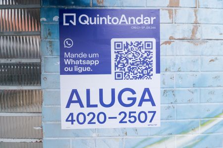 Casa para alugar com 70m², 1 quarto e sem vaga Casa para alugar com 70m², 1 quarto e sem vagaFachada