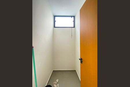 Casa à venda com 133m², 3 quartos e 2 vagas Casa à venda com 133m², 3 quartos e 2 vagasQuarto de Serviço